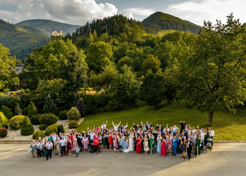 Svadobná fotografia z dronu, zaber 15