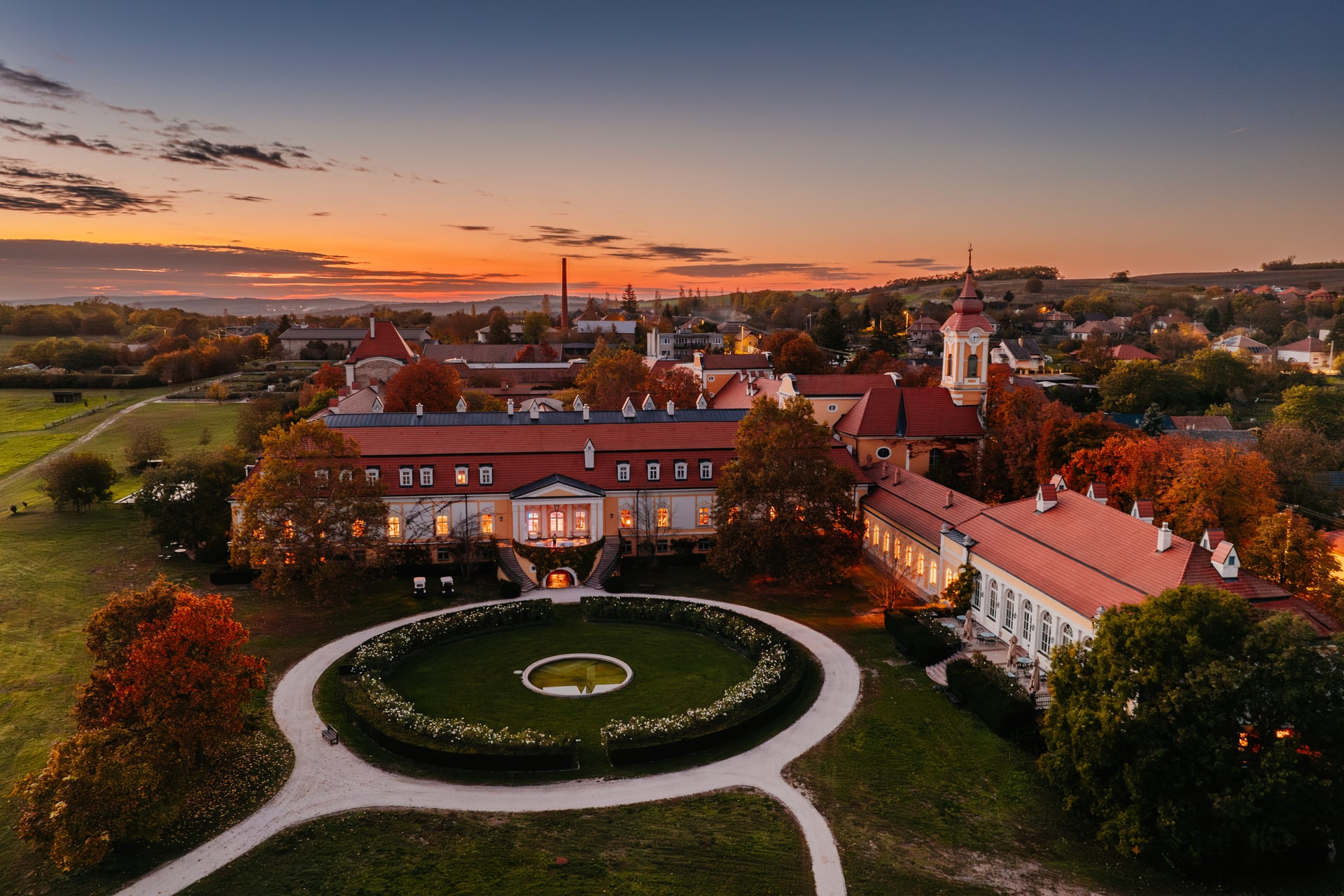 Letecký záber krajiny z drona DJI Mavic 3